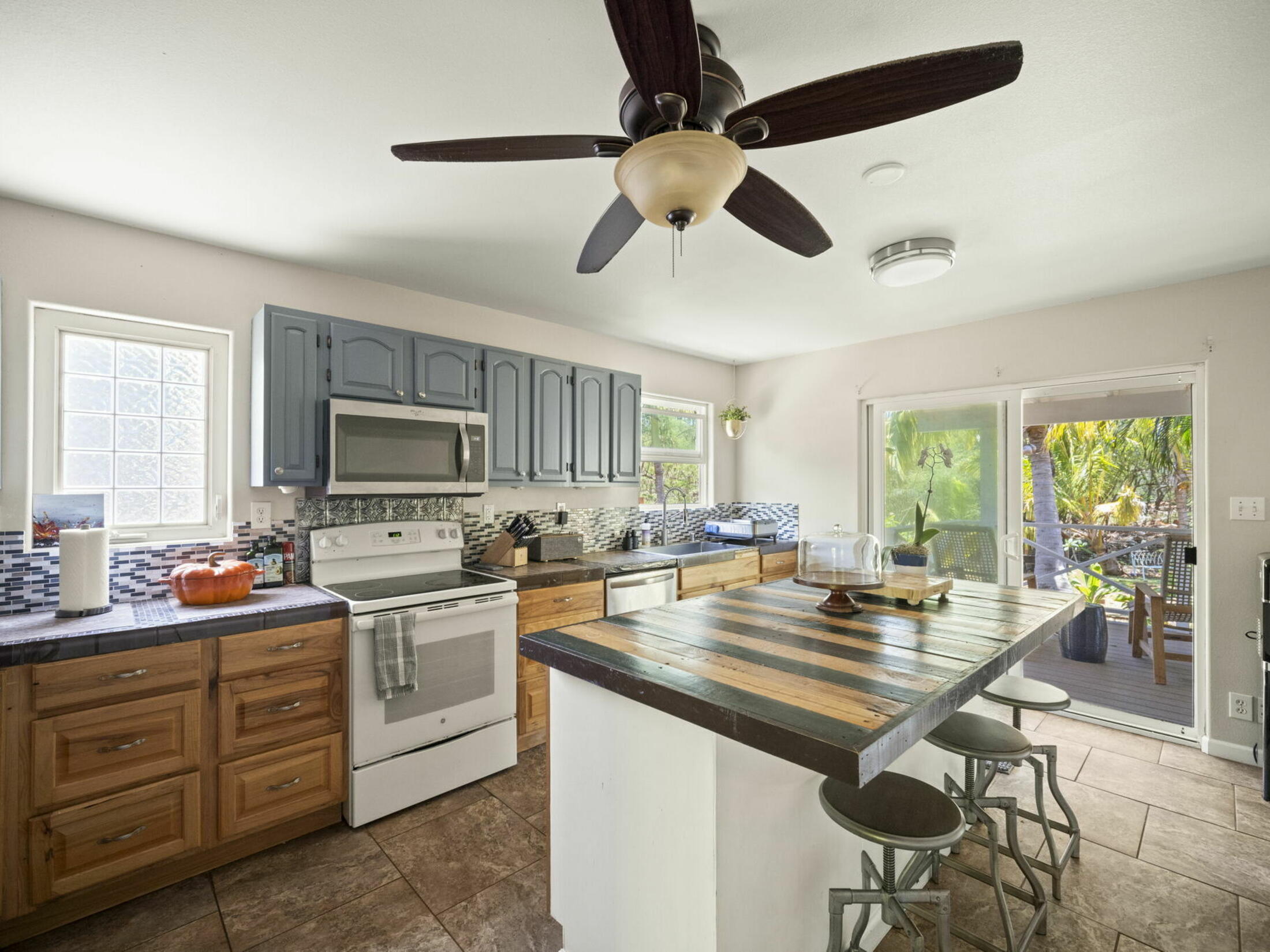 Property photo 23