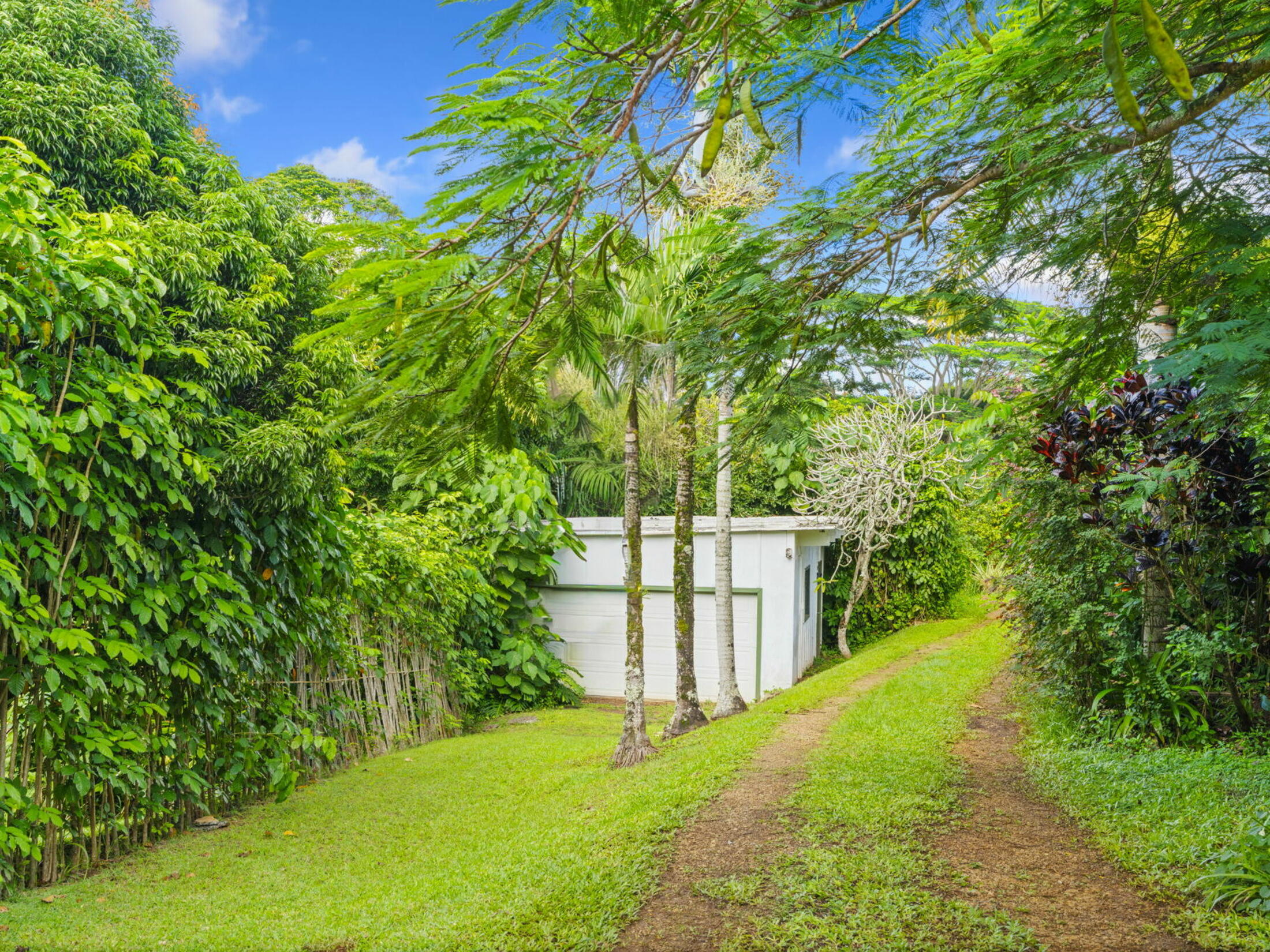 Property photo 25